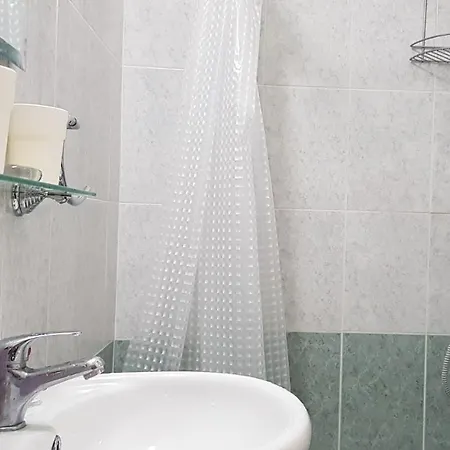 D104 Royal Seacrest Apartment